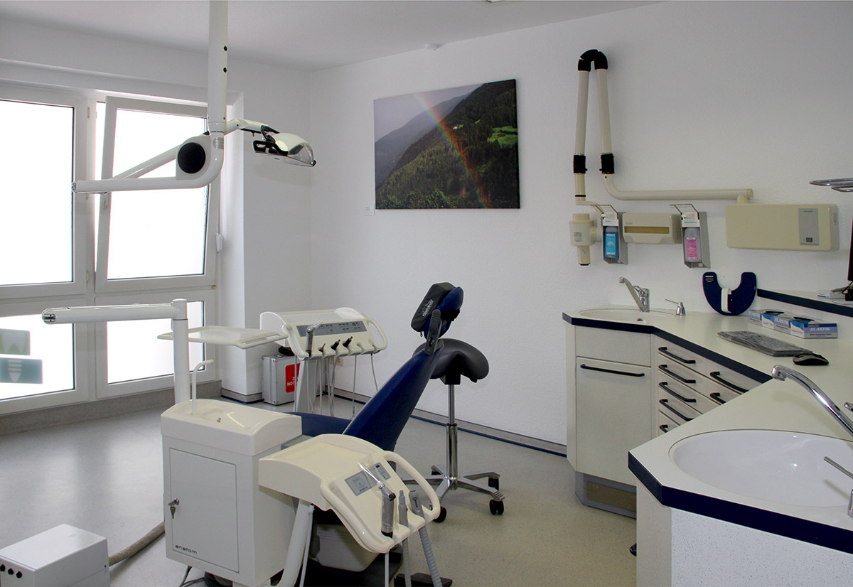 Einrichtung - Fachzahnarzt für Oralchirurgie in 48231 Warendorf